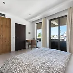 Porto Carras Grand Private Poolside Appartement *