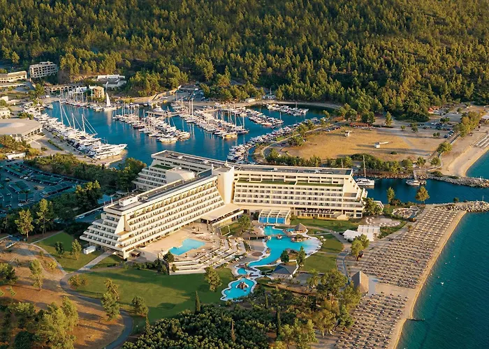 Daire Porto Carras Grand Private Poolside